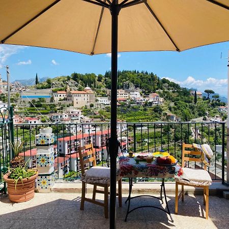 Lucy'S House - Comfortable Apartment In Amalfi Exteriör bild