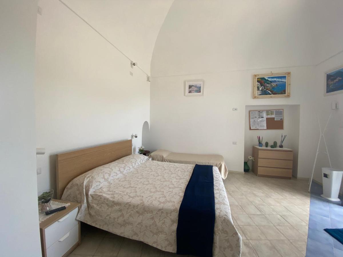 Lucy'S House - Comfortable Apartment In Amalfi Exteriör bild