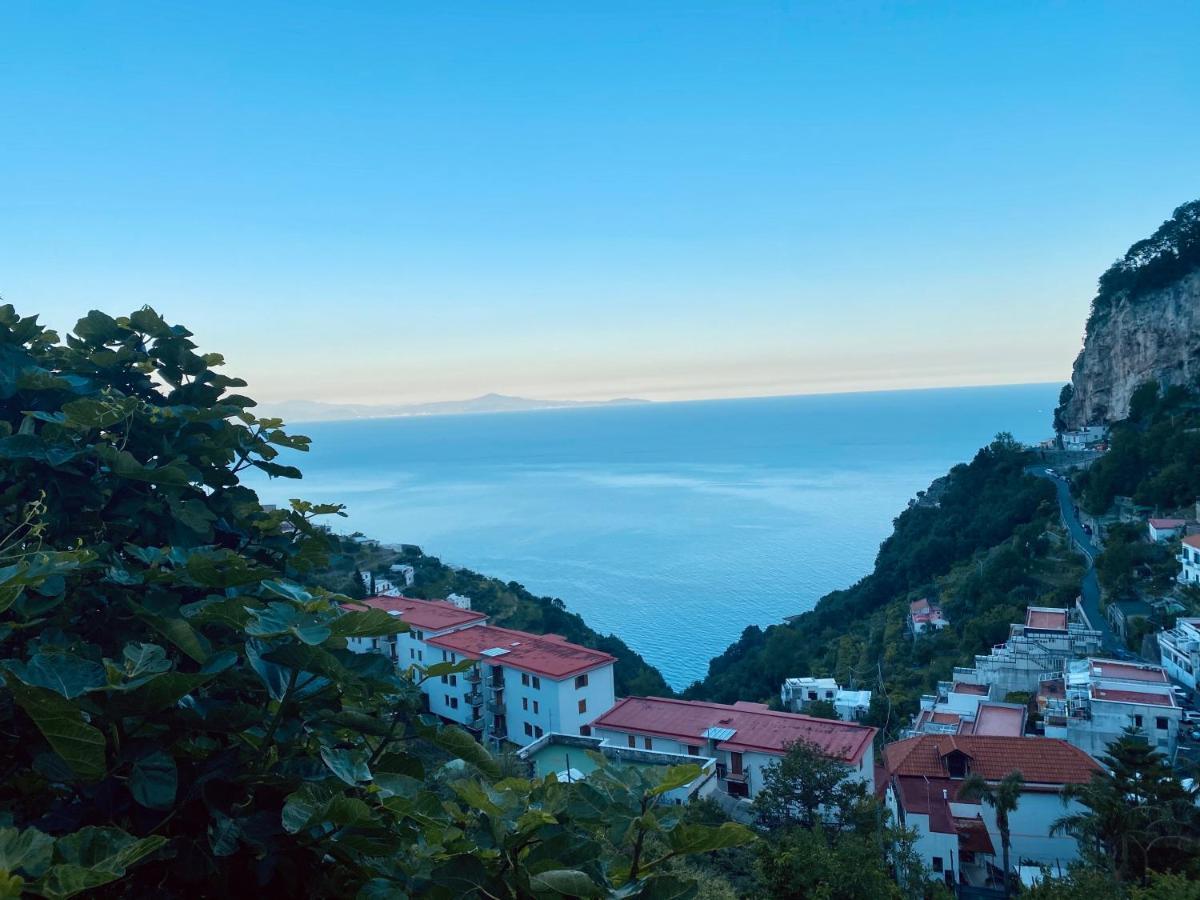 Lucy'S House - Comfortable Apartment In Amalfi Exteriör bild